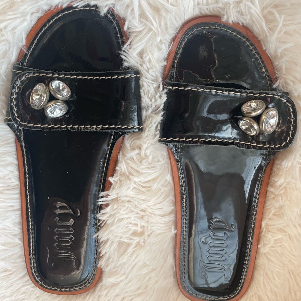 Juicy Couture Lori Sandal